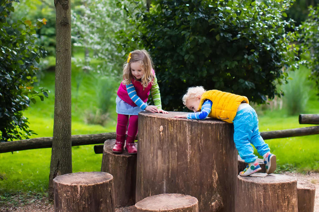 how to set up a children's play area